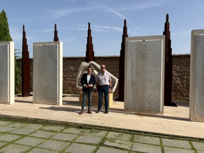  La exhumación de la fosa 25 de Linares comienza la próxima semana 