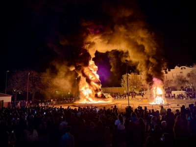  La Gran Quemá de la falla de Mancha Real reivindica su tradición 