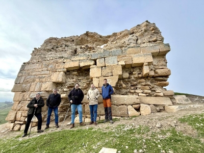  El Ayuntamiento de Peal de Becerro restaurará el Castillo de Toya 