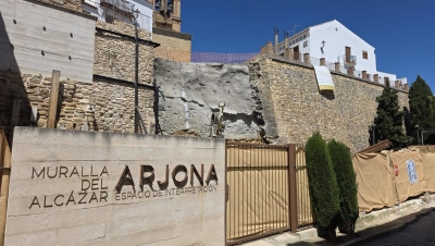 Arranca la obra de la muralla de Arjona tras el derrumbe parcial 