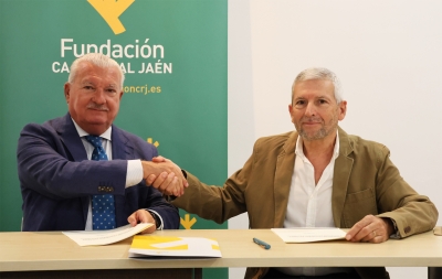 La Fundación Caja Rural firma con la VI Bienal Foto Úbeda 