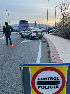  La Policía Local pone 30 denuncias en la campaña de transporte escolar 