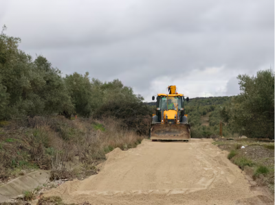  Úbeda inicia la reparación de unos 40 caminos afectados por el temporal 