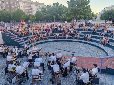  La Banda Municipal celebra 'Un aniversario de película' en el Bulevar 