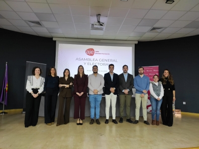  La AJE nombra a Rocío Uceda nueva presidenta y renueva su directiva 