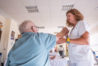 El Hospital de Jaén reivindica el movimiento como aliado de la salud 