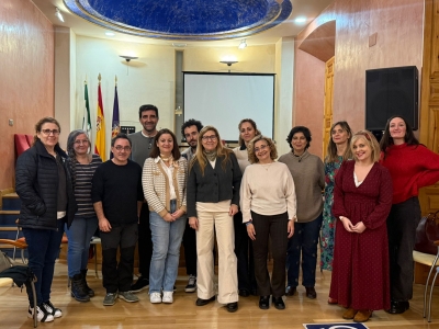  Luisa Martín vive un emotivo encuentro con familias de Más Visibles 