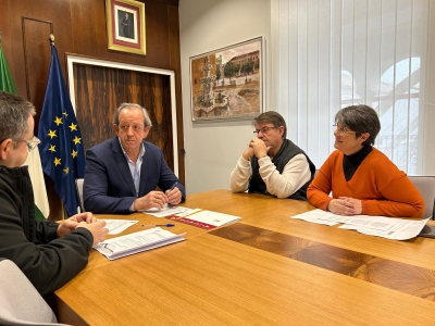  Andújar convenia con Radio Taxi la movilidad entre pedanías 