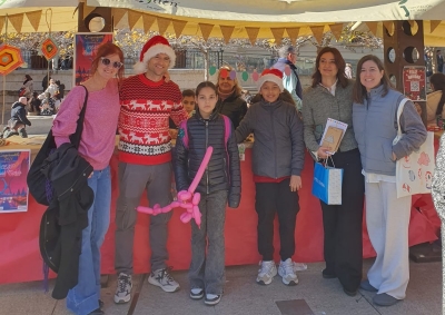  El colegio Santo Tomás celebra un mercadillo a beneficio de FamiliAcoge 
