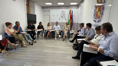  El Ayuntamiento y la Junta abordan la etapa final de pruebas del tranvía 