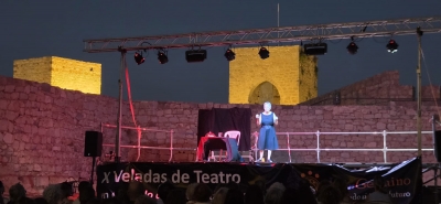  'Arena' emociona al público en las X Veladas de Teatro en el Castillo 