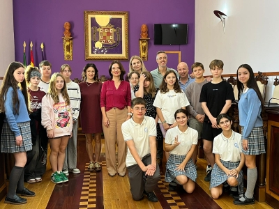  Un grupo de estudiantes polacos conoce el Ayuntamiento de Jaén 