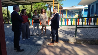  El Ayuntamiento mejora accesos y seguridad en el CEIP Alfredo Cazabán 