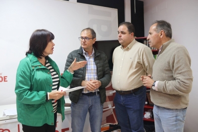  El PSOE afea a la Junta que deja "tirados" a regantes del Rumblar 