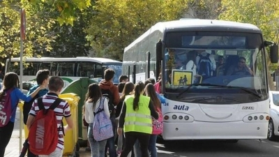  Adelante Andalucía y JM+ exigen solución para el transporte escolar 