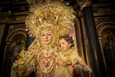  Roban joyas de la Virgen de la Fuensanta Coronada de Alcaudete 