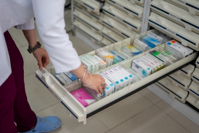  Farmacéuticos alertan sobre mareos y fármacos que afectan al conducir 