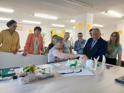  Quesada estrena su renovado centro Guadalinfo para la capacitación digital 
