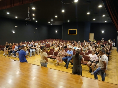  En Huesa crean una plataforma en defensa del transporte escolar 
