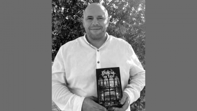  Raúl Buendía presenta su nueva novela 'Dios va en taxi' 