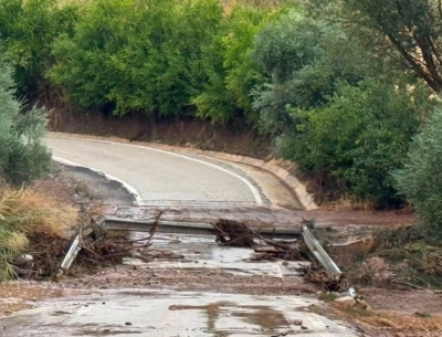  La lluvia deja una decena de avisos por anegaciones en la provincia 