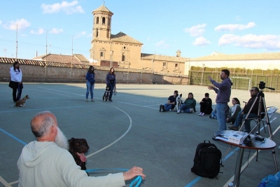  La UNIA oferta una microcedencial de guía canino en intervención asistida 
