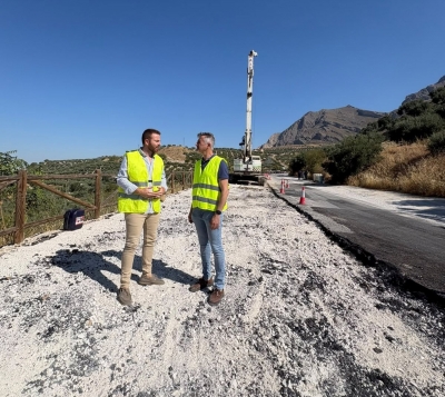  Diputación repara la vía que une Bedmar con el Santuario de Cuadros 