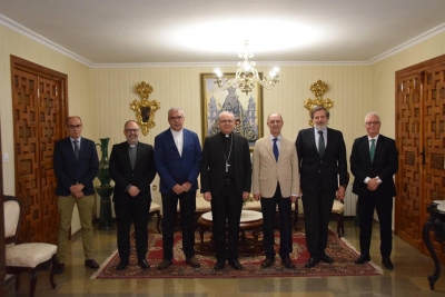  Caja Rural y Obispado firman un convenio para reforzar lazos 