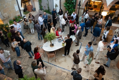  Trinidad Interiorismo abre su showroom en un evento inmersivo 