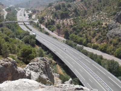 Transportes licita las obras de la A-44 para rehabilitar 18 kilómetros 