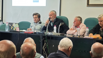  El presidente de Aceites Cazorla tranquiliza a los socios 