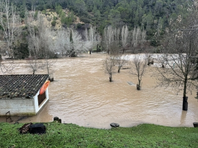  Los vecinos de Coto Ríos, aislados tras cortarse todos sus accesos 
