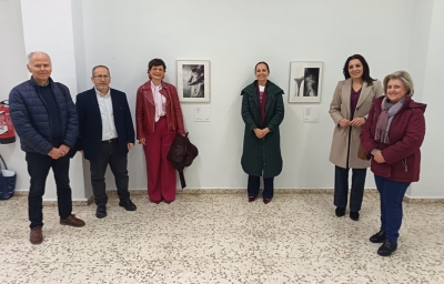  La Antigua Escuela de Linares acoge ‘Foto Poética Hernandiana IV’ 