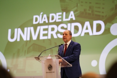  El rector reivindica el orgullo de pertenecer a la Universidad de Jaén 