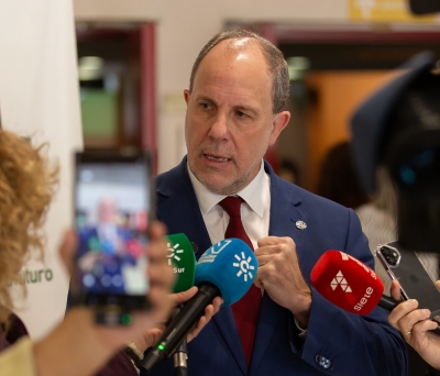  El rector de la UJA desmiente al consejero Villamandos 
