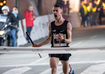  La élite vuela en una Carrera de San Antón multitudinaria 