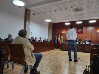  Siete años de cárcel por estafar a familia en la compra de viviendas 
