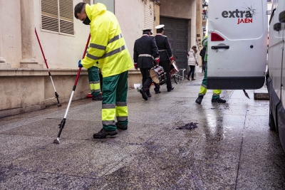  Vecinos recogen firmas para evitar la cera en la calle en Semana Santa 