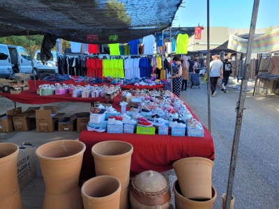  El mercadillo de los jueves se traslada al Bulevar por San Lucas 