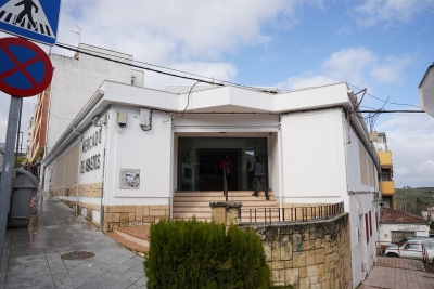  Mengíbar impulsa el comercio de proximidad con su Mercado de Abastos 