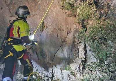  Rescatadas dos senderistas atrapadas en una repisa en Reguchillo 