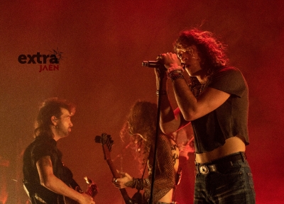  La banda de la próxima década se llama Ultraligera 