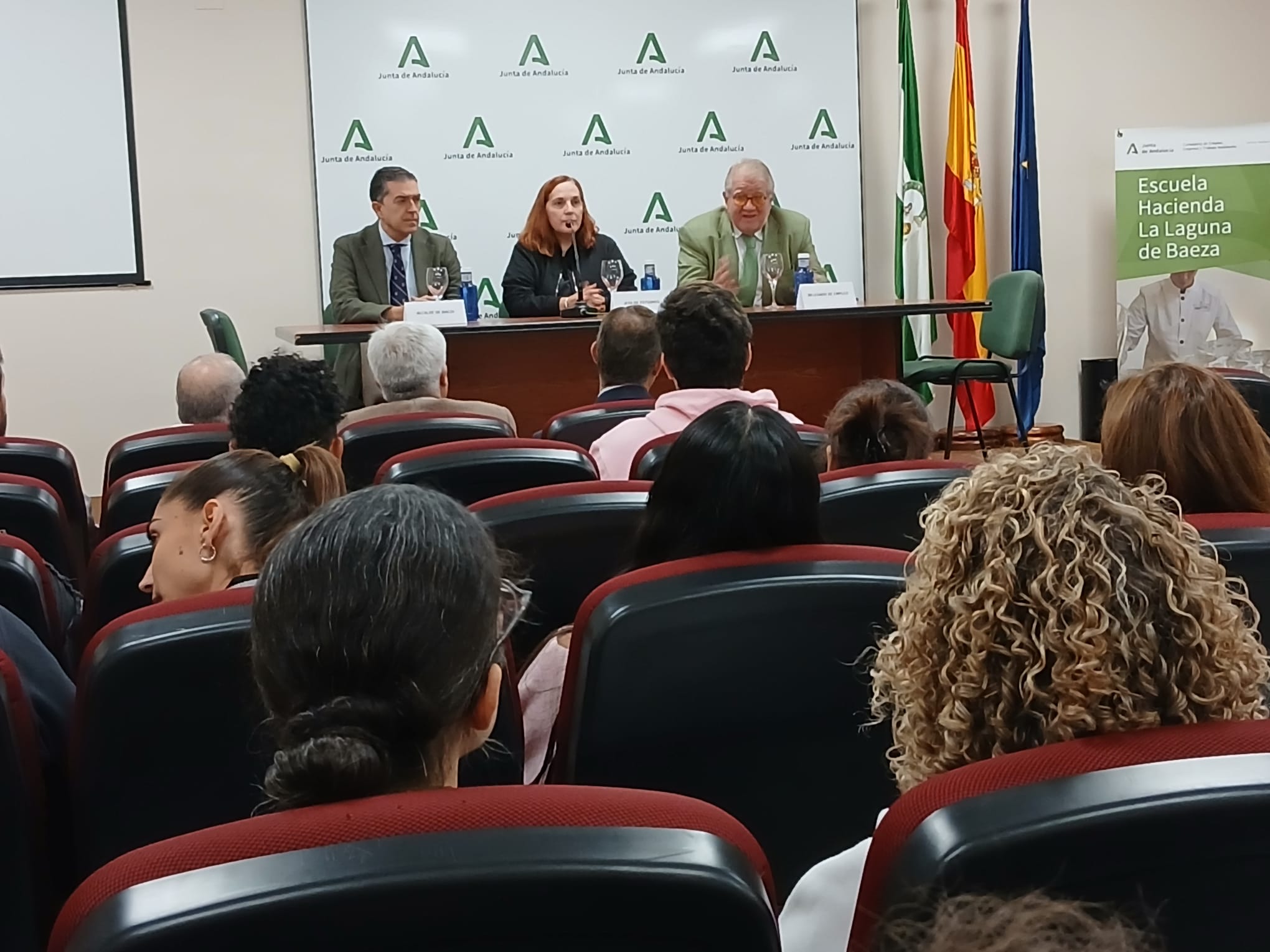  Unos 50 alumnos se forman en la Hacienda La Laguna 