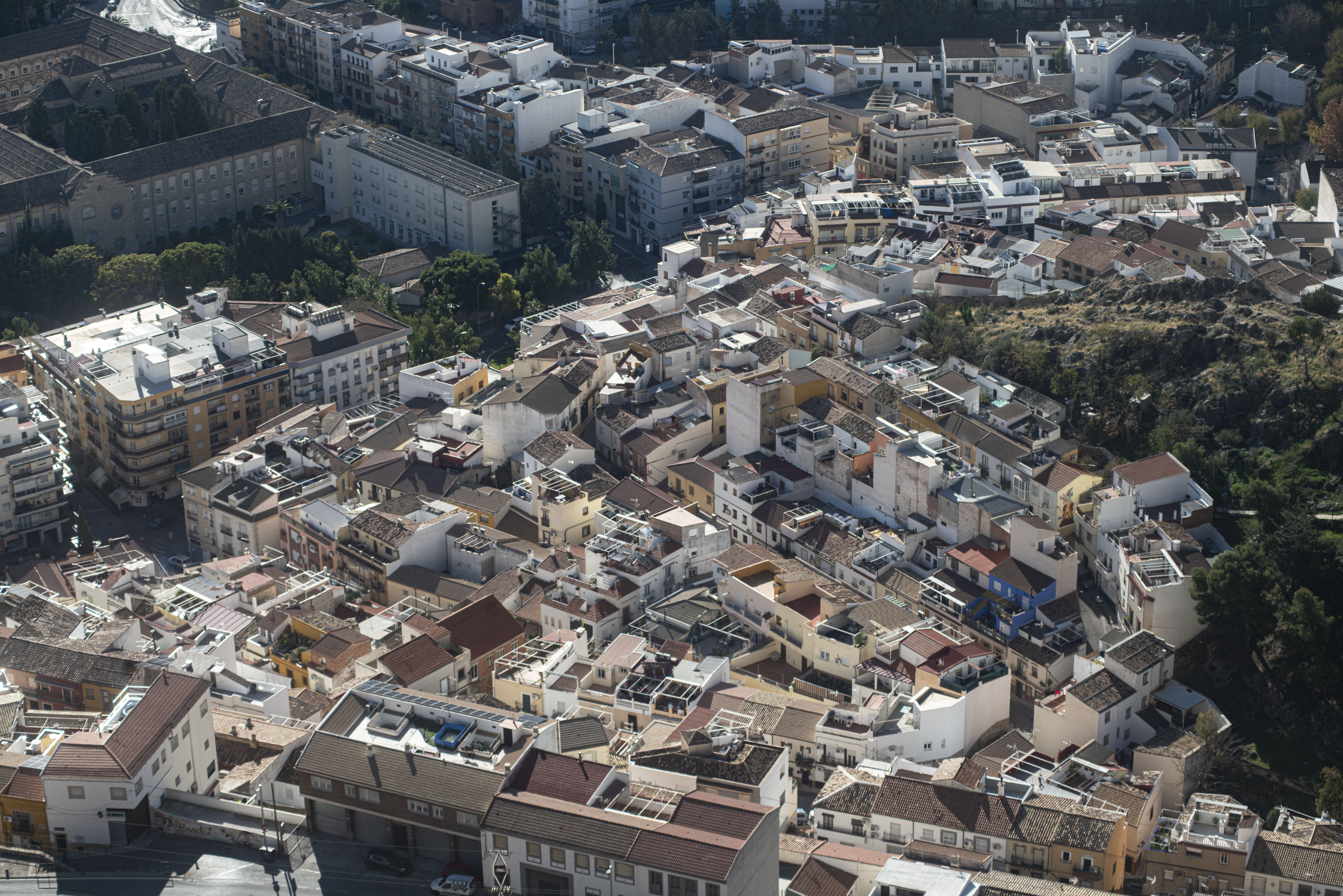 La indiferencia gana en los barrios más pobres de la capital 